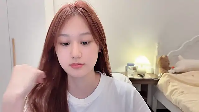 Cassie-20 online show from May 19, 11:06 am