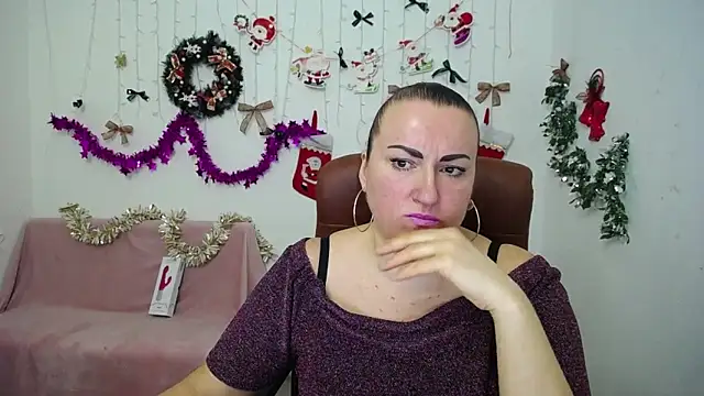 DianaMGG online show from December 21, 6:34 pm