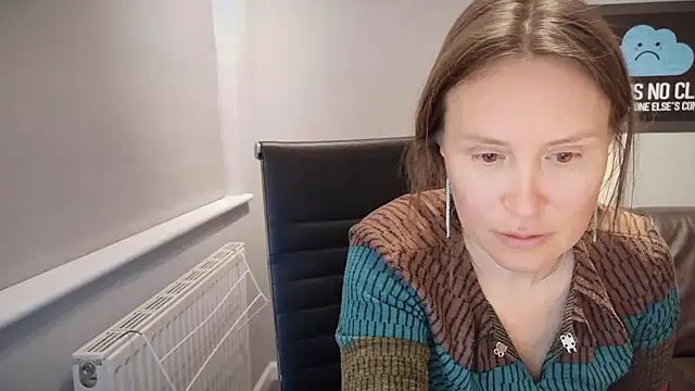 eatmypie69 online show from April 5, 7:57 pm