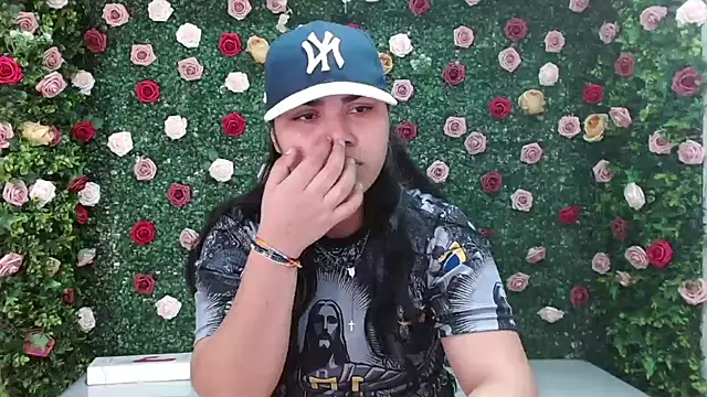 melany rouse18 online show from November 24, 5:26 pm