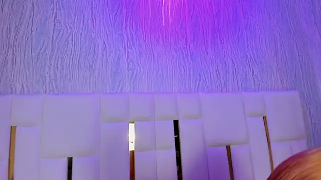 hillary uckerman  online show from March 8, 11:36 am