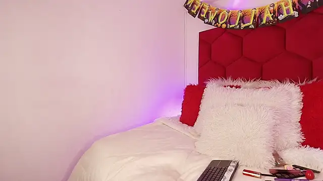 LoreleyNovoa online show from October 31, 4:03 am