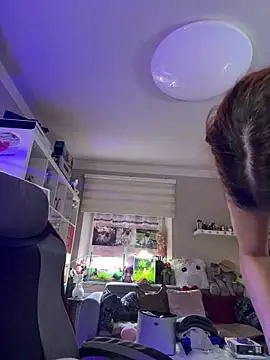 sexymelli18 online show from October 7, 5:39 pm