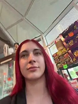 sexymelli18 online show from July 6, 10:09 am