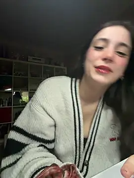 sexymelli18 online show from April 6, 6:53 pm