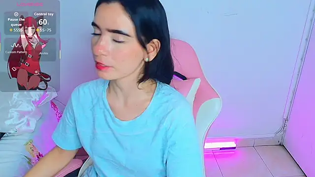 Peach Rose  online show from April 4, 12:42 am