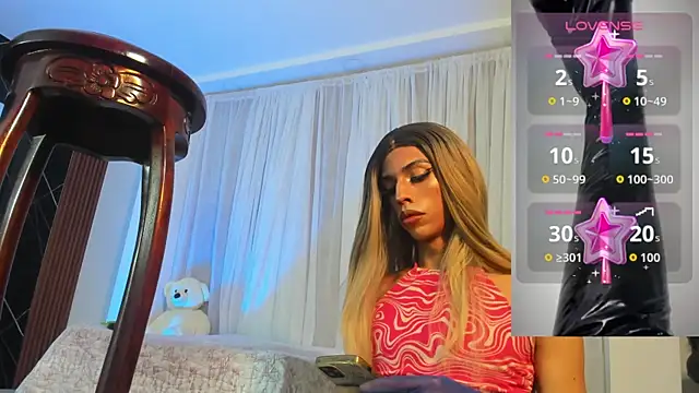 Madison Cambell online show from April 5, 7:24 pm