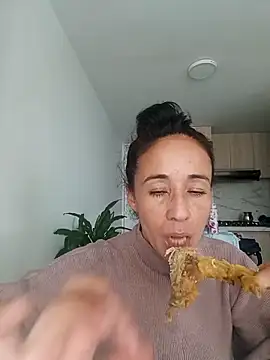 Coeur de luxure online show from November 4, 6:24 pm