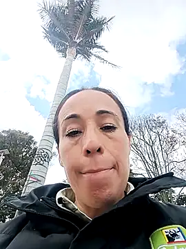 Coeur de luxure online show from October 9, 2:10 pm