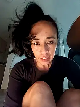 Coeur de luxure online show from November 8, 10:15 pm