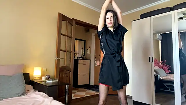 selena shawty online show from March 19, 8:18 am