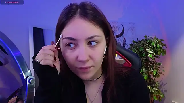 AshleySkott  online show from December 19, 9:12 am