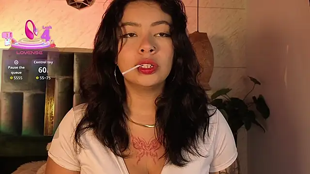 Susana Williamss online show from February 26, 9:03 pm