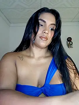 Snapshot of victoria_roussee chatting on September 12, 1:18 pm victoria roussee online show from September 12, 1:18 pm