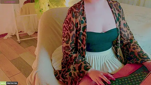 baby debbie online show from March 5, 3:35 am