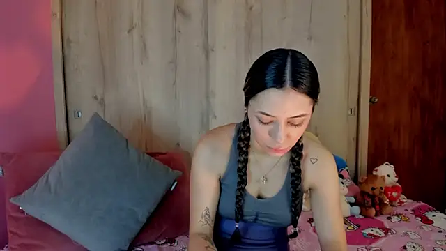 TANIA 06 online show from June 18, 1:27 pm
