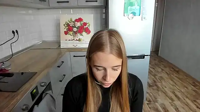 Snapshot of AnnNorriss chatting on October 15, 1:46 pm AnnNorriss online show from October 15, 1:46 pm