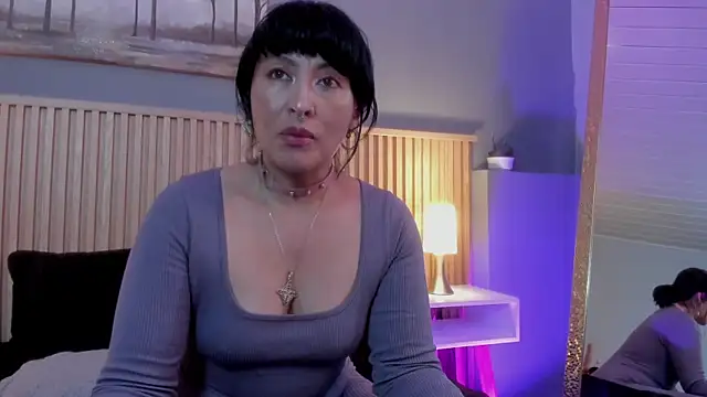 lilith catt online show from September 10, 8:20 pm