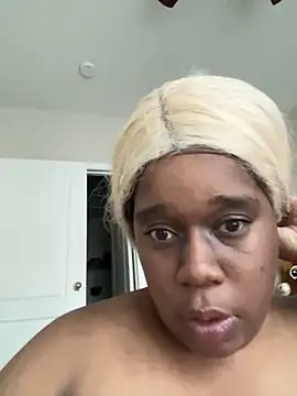 Deshay30 online show from October 30, 8:43 pm