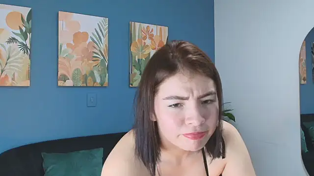 Zamira Taylor online show from February 3, 6:22 am