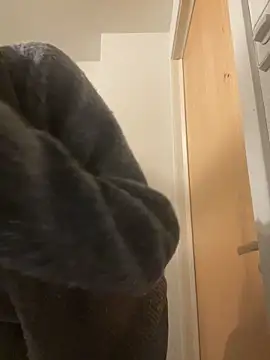 Hildas online show from February 9, 10:50 am