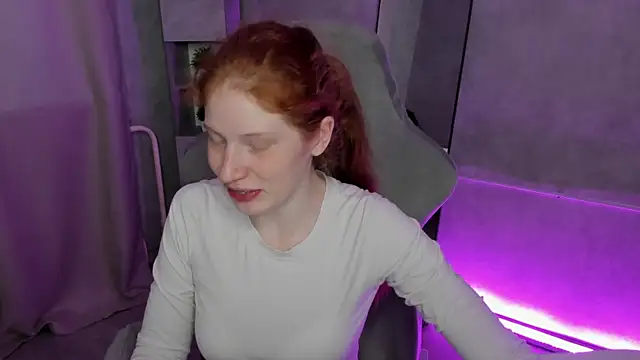 Sandra Wi1son online show from May 27, 1:49 am