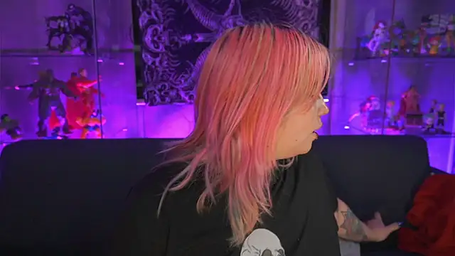 missa motato online show from April 20, 11:13 am