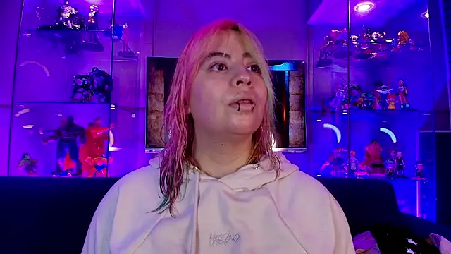 missa motato online show from February 16, 11:10 am