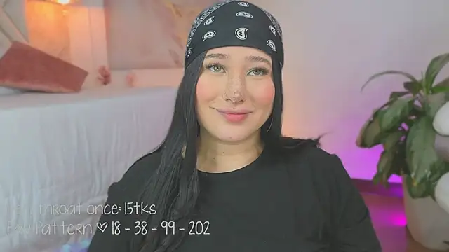 Snapshot of Leaa_Cox chatting on September 12, 4:46 am Leaa Cox online show from September 12, 4:46 am