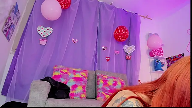 MelaniJhonson online show from February 17, 8:02 am