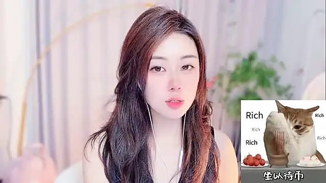 CC-777888 online show from July 2, 12:55 pm