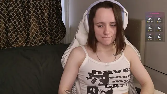 Luna Loveee online show from October 17, 4:59 am