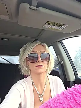 beautifulmee23 online show from January 10, 6:56 pm