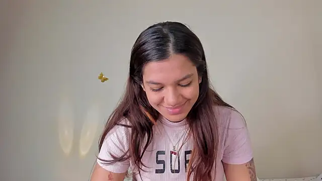 violett 24  online show from October 22, 11:32 pm