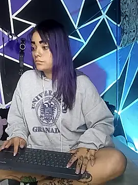 Snapshot of ChloeAllennn chatting on September 18, 11:42 am ChloeAllennn online show from September 18, 11:42 am