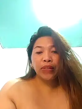 Snapshot of Sweet_fatty18 chatting on October 16, 10:01 pm Sweet fatty18 online show from October 16, 10:01 pm