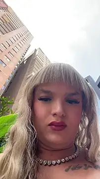ScarletThompsonx online show from June 12, 5:43 pm