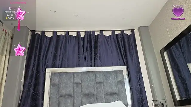 Effie cooper online show from December 2, 7:38 pm