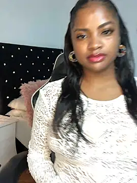 ValerieBlakee online show from February 10, 9:40 pm