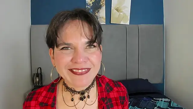 laura hotties online show from September 27, 2:02 pm