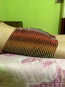 Snapshot of Femboylili chatting on October 10, 5:29 pm Femboylili online show from October 10, 5:29 pm