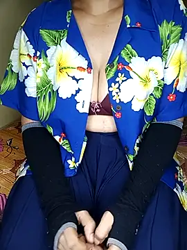 Snapshot of geetha_telugu_kan277 chatting on September 9, 5:24 pm geetha telugu kan277 online show from September 9, 5:24 pm