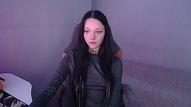 mefwhore online show from October 8, 3:49 pm