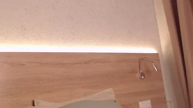 IvyAngel online show from November 28, 4:10 pm