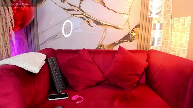 Bella williamss  online show from September 24, 8:30 pm