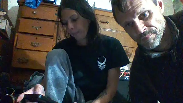 Snapshot of SillyRabbitz chatting on October 19, 7:21 am SillyRabbitz online show from October 19, 7:21 am