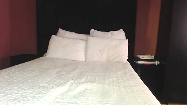 xMiAmor online show from November 24, 9:11 am