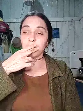 Fellyna online show from November 3, 2:26 am