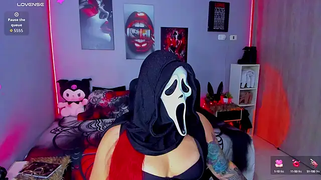 Snapshot of Veronika_metal chatting on October 11, 3:55 am Veronika metal online show from October 11, 3:55 am