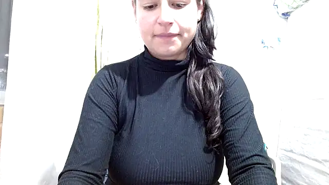 Escarcha-blue online show from February 5, 1:30 am